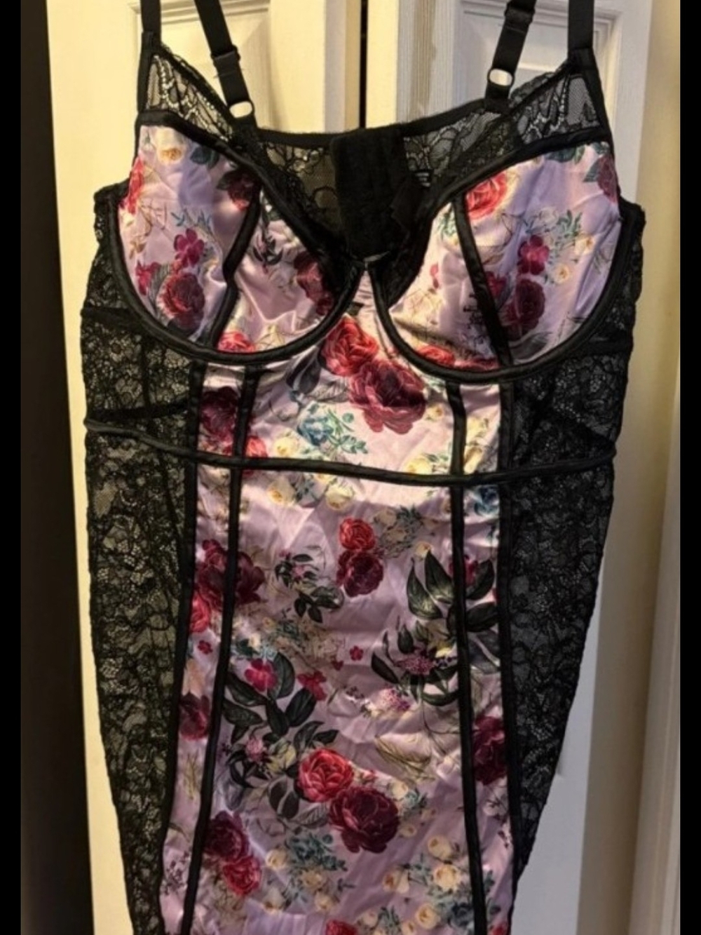 Torrid Underwire Floral and Lace Satin Bodysuit Chemise - Size 1 NWOT